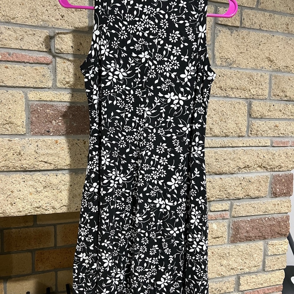 Karen Kane Dress-Size Small - Picture 2 of 3